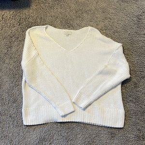 White Lucky Brand sweater